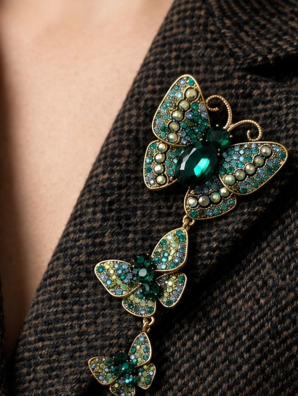 Gold-Tone Emerald Green Crystal Butterfly Brooch - Women's Jewelry - Picture 2 of 7